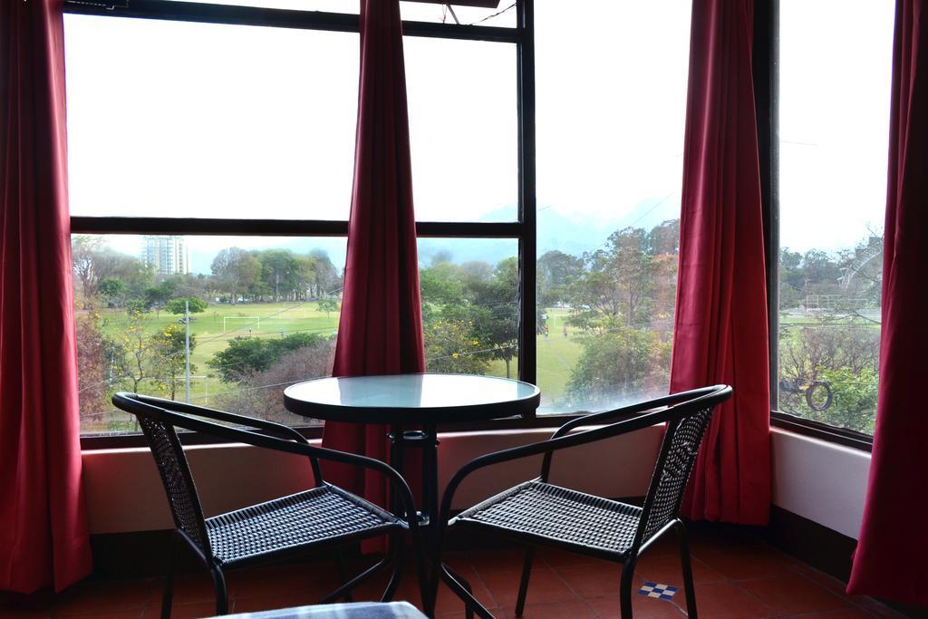 Hotel Columbus San José